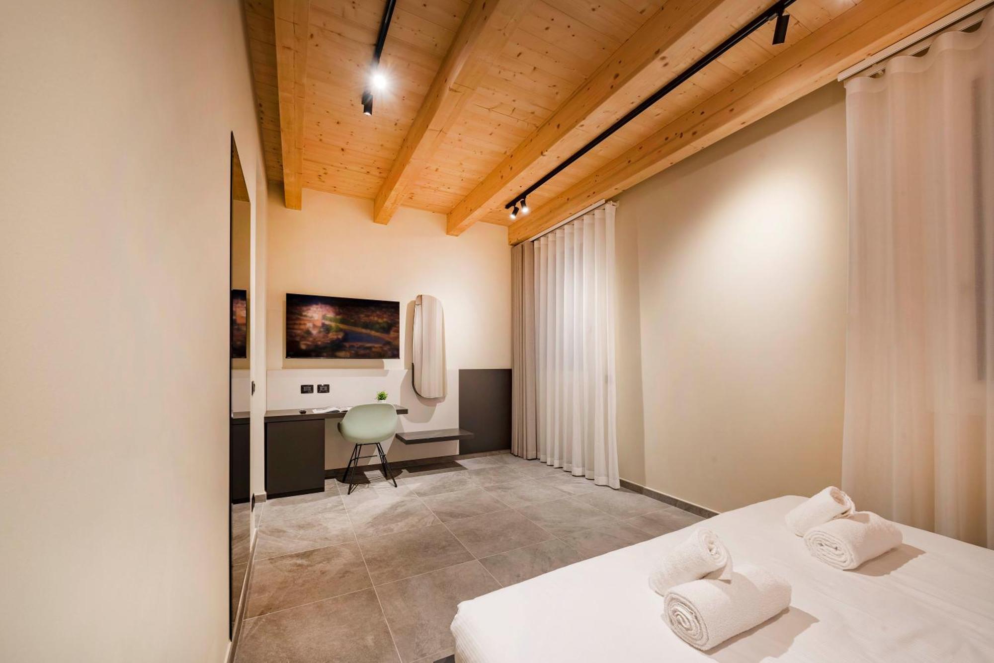Italianflat - Verona'S River, Free Parking For Car & Bike, Nature, Relax Zewnętrze zdjęcie