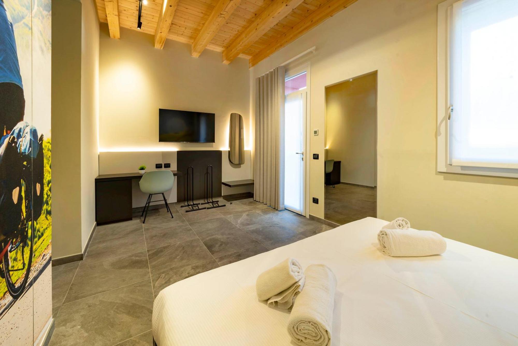Italianflat - Verona'S River, Free Parking For Car & Bike, Nature, Relax Zewnętrze zdjęcie